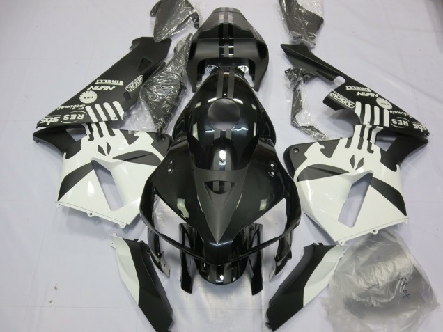 Matte Black & Puisher Logos 2005-2006 Honda CBR600RR Fairings Factory Matte Black & Puisher Logos 2005-2006 Honda CBR600RR Fairings Factory