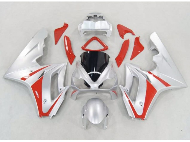 Silver and Red 2006-2008 Triumph Daytona 675 Fairings Factory Silver and Red 2006-2008 Triumph Daytona 675 Fairings Factory