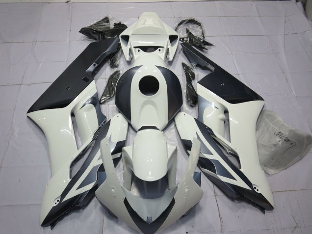 White and Silver 2004-2005 Honda CBR1000RR Fairings Factory