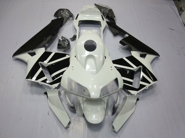 White & Black OEM 2003-2004 Honda CBR600RR Fairings Factory White & Black OEM 2003-2004 Honda CBR600RR Fairings Factory